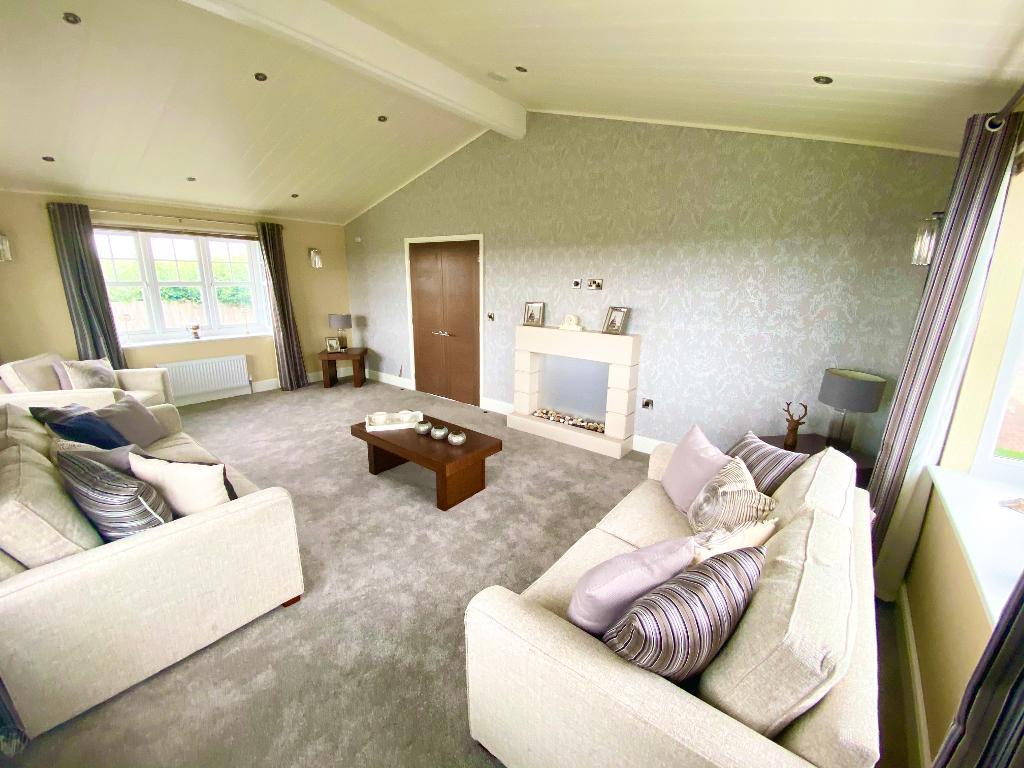 2 Bedroom New Park Home for Sale in Yeovil, BA22 7QA by Right Choice Park Homes