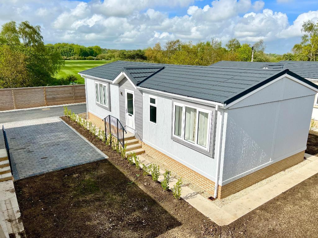 2 Bedroom New Park Home for Sale in Wimborne, BH21 3EF by Right Choice Park Homes